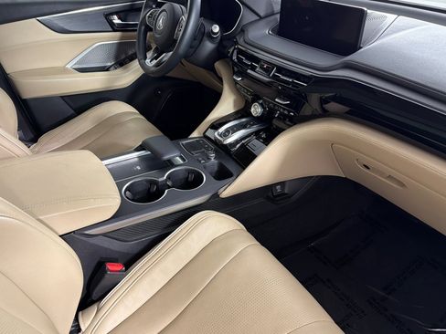 Used 2022 Acura MDX SH-AWD w/ Advance Package image 16