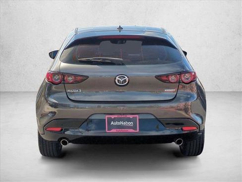 Used 2019 MAZDA MAZDA3 Hatchback w/ Preferred Package image 7