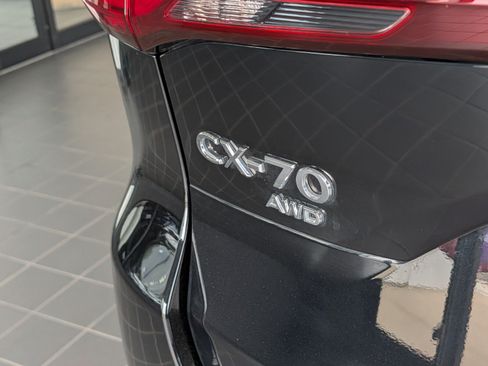 Certified 2025 MAZDA CX-70 Plug-In Hybrid w/ Premium Plus AWD/4WD image 5