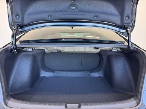 Used 2025 Honda Civic Sport image 8