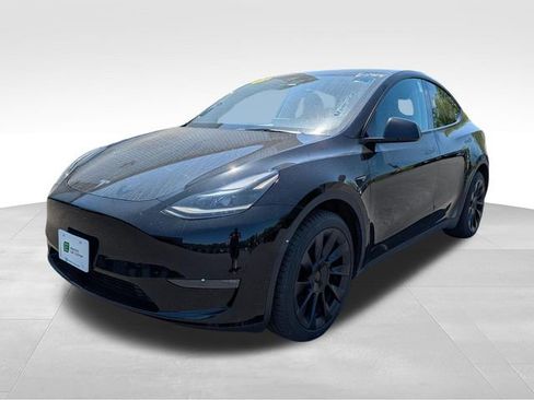 Used 2023 Tesla Model Y Long Range AWD/4WD image 3