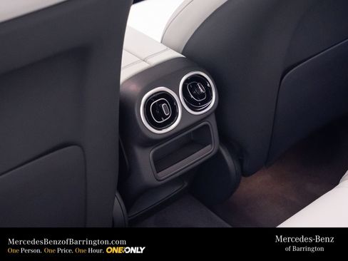 New 2026 Mercedes-Benz GLC 300 4MATIC image 21