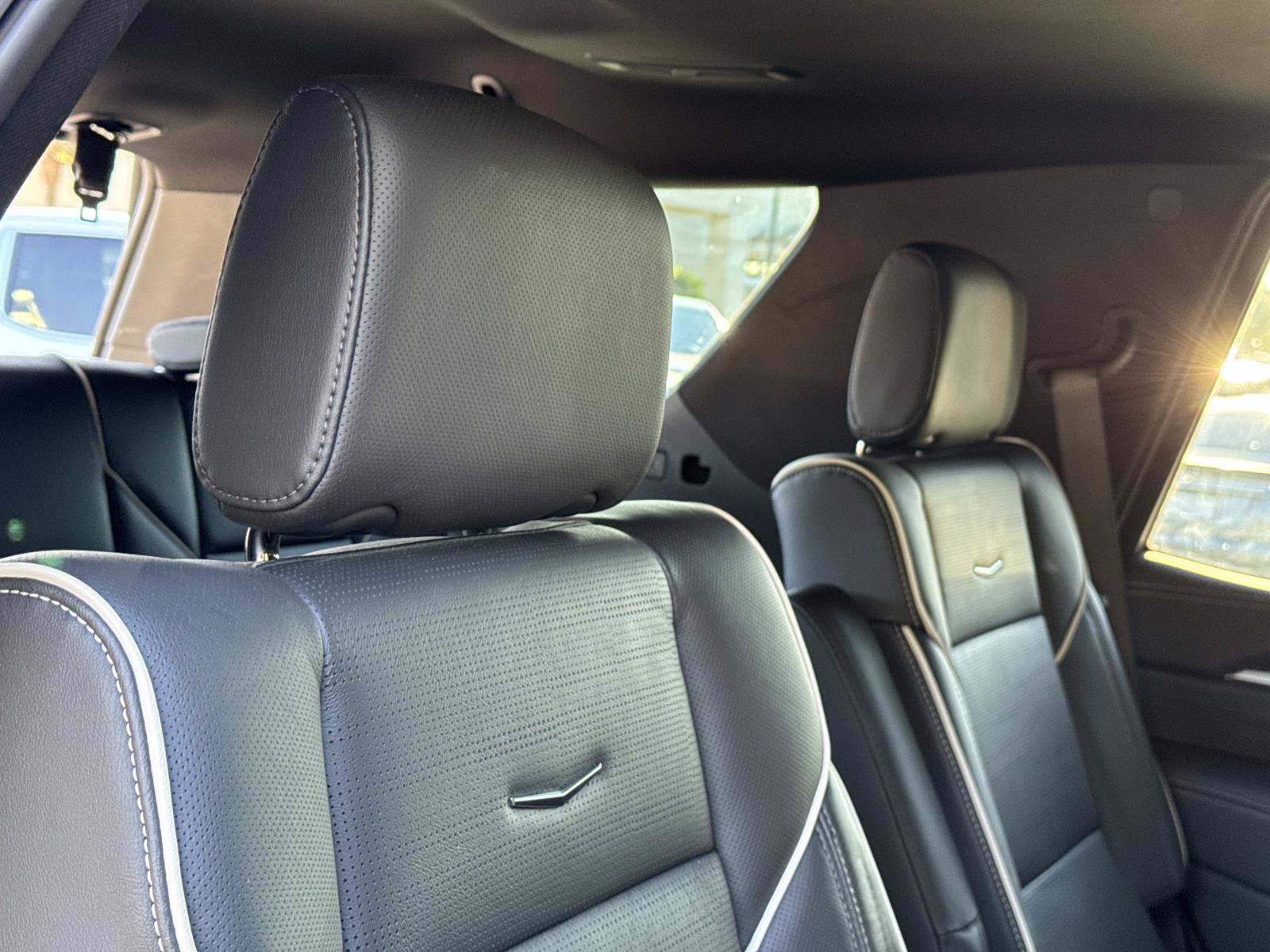 Certified 2026 Cadillac Escalade Luxury AWD/4WD image 25