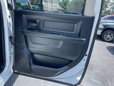 Used 2018 RAM 1500 Express w/ Express Value Package RWD image 20