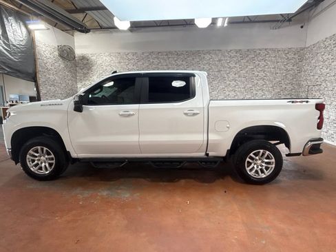 Used 2020 Chevrolet Silverado 1500 LT w/ All-Star Edition AWD/4WD image 4