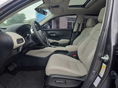 Used 2025 Honda HR-V EX-L image 13
