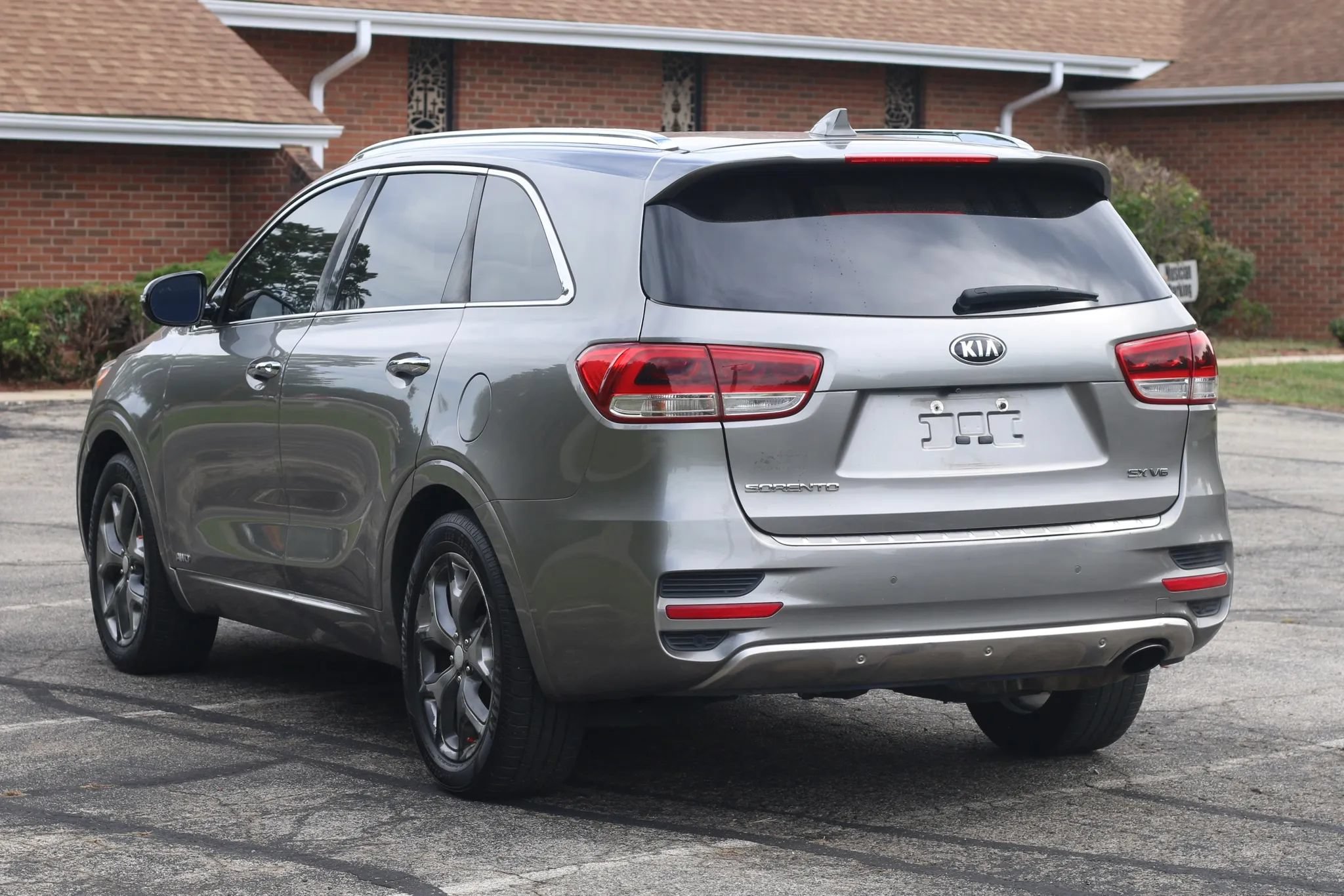 Used 2017 Kia Sorento SX AWD/4WD image 3