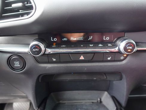 Certified 2025 MAZDA CX-30 AWD 2.5 S w/ Preferred Package image 19