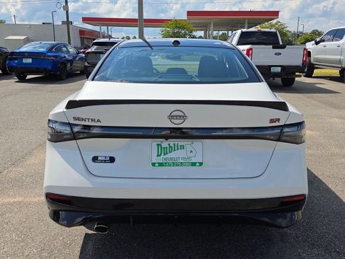 New 2026 Nissan Sentra SR FWD image 9