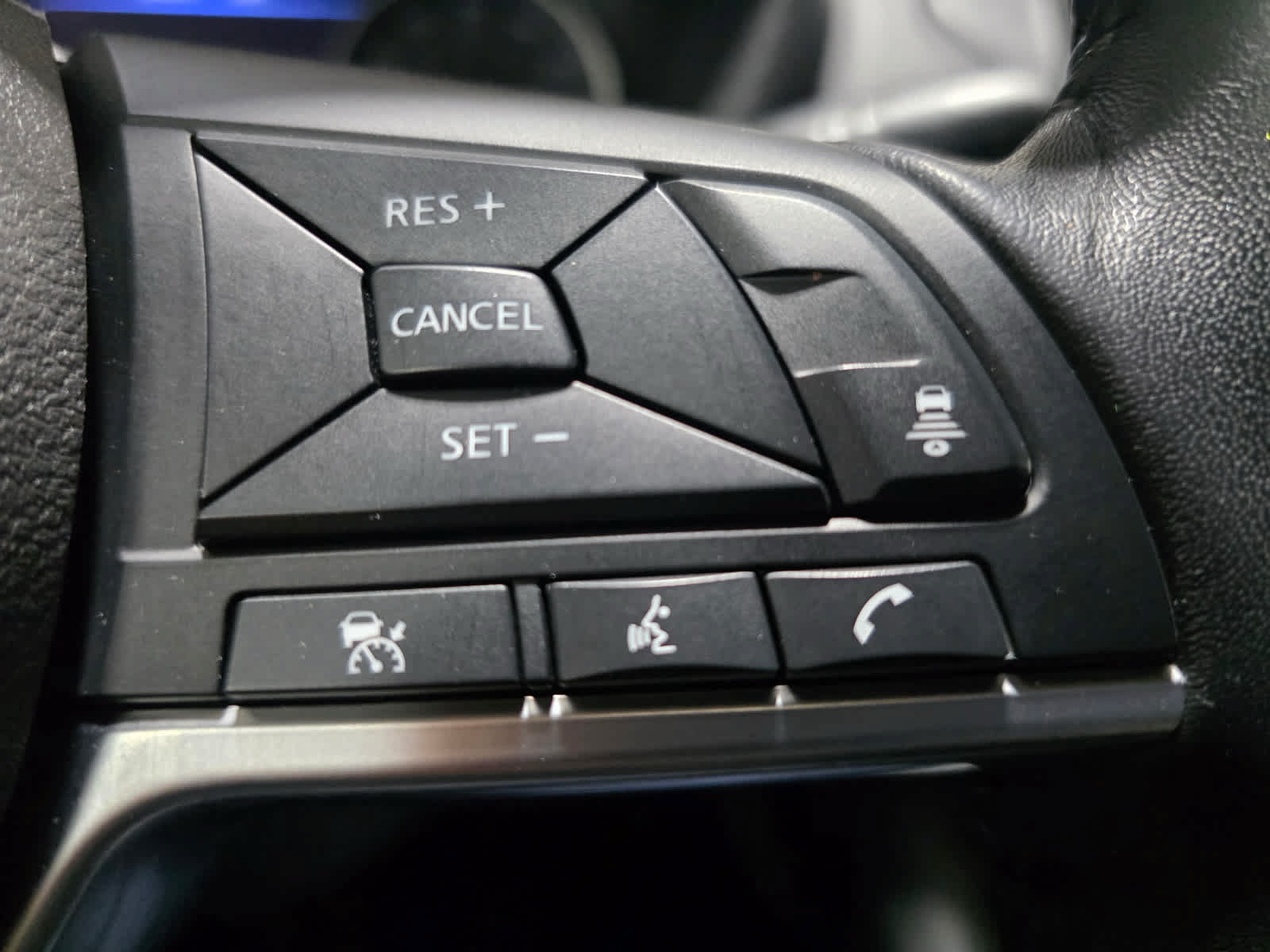 Used 2020 Nissan Sentra SV FWD image 19