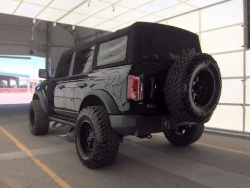 Used 2021 Ford Bronco 4-Door AWD/4WD image 2