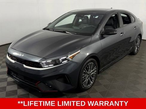 Used 2023 Kia Forte GT-Line w/ GT-Line Premium Package FWD image 3
