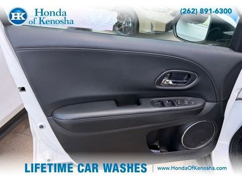 Used 2019 Honda HR-V EX-L image 6