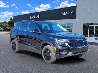 New 2026 Kia Seltos EX w/ EX Sunroof Package