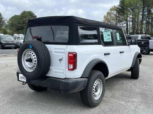New 2025 Ford Bronco 4-Door image 25
