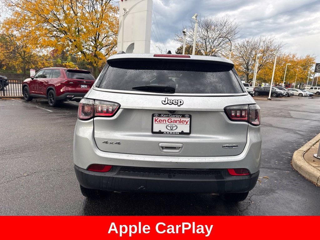 Used 2024 Jeep Compass Latitude AWD/4WD image 6