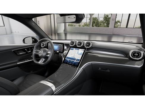 Used 2026 Mercedes-Benz GLC 300 4MATIC image 5