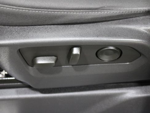 Used 2023 Chevrolet Silverado 1500 LT Trail Boss w/ Protection Package image 5