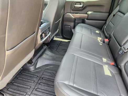 Used 2019 GMC Sierra 1500 Denali w/ Denali Ultimate Package AWD/4WD image 31