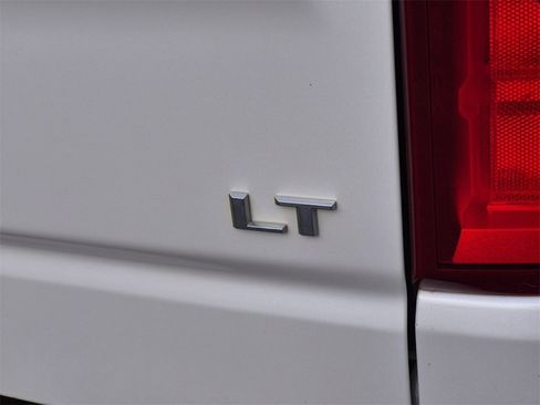 Used 2021 Chevrolet Silverado 1500 LT Trail Boss w/ Bed Protection Package image 9