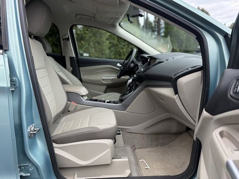 Used 2013 Ford Escape SE image 17