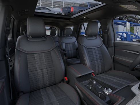 New 2026 Ford Explorer ST-Line AWD/4WD image 10