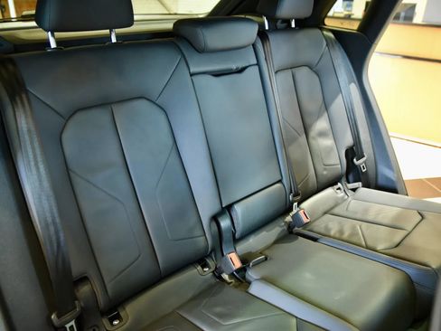 Used 2024 Audi Q3 2.0T Premium image 23