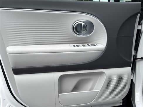 New 2026 Hyundai Ioniq 9 SEL image 10