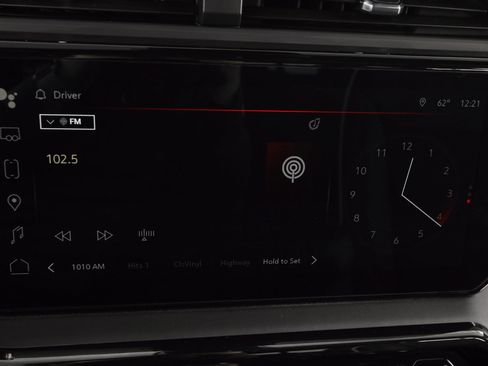 Used 2025 GMC Sierra 2500 AT4X image 21