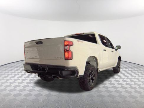 Used 2025 Chevrolet Silverado 1500 Custom Trail Boss AWD/4WD image 6