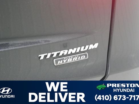 Used 2020 Ford Fusion Energi Titanium image 26