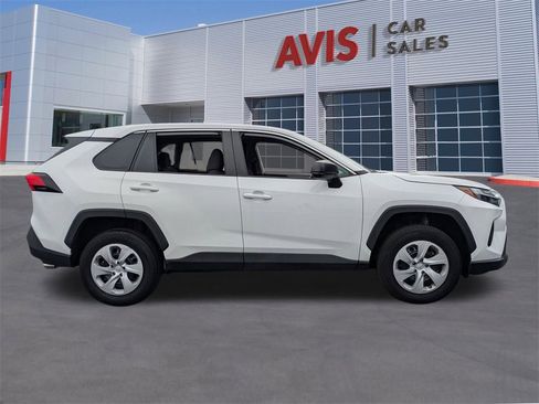 Used 2024 Toyota RAV4 LE image 5