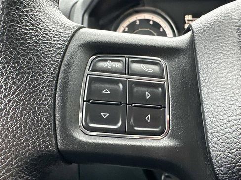 Used 2017 RAM 1500 Classic SLT image 13