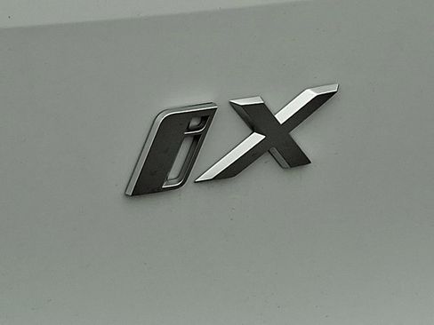 New 2026 BMW iX xDrive45 image 21