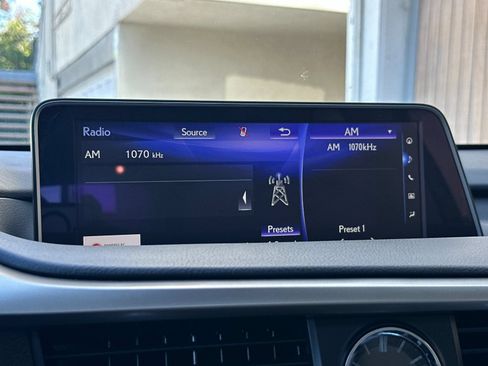 Used 2019 Lexus RX 350 AWD w/ Navigation Package image 21