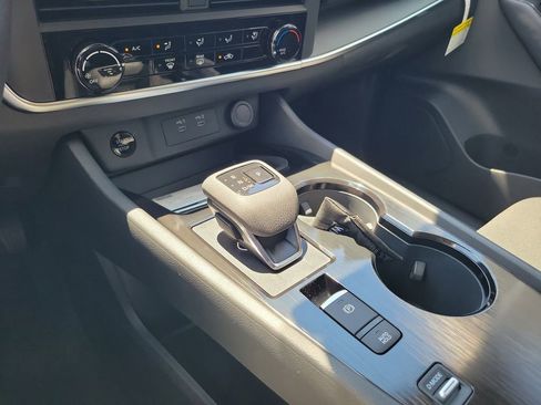 New 2026 Nissan Rogue S image 11