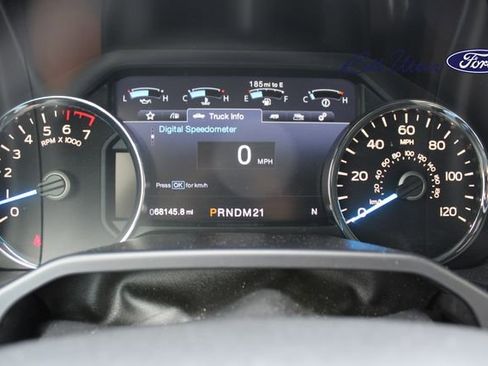 Used 2016 Ford F150 Platinum w/ Equipment Group 701A Luxury image 25