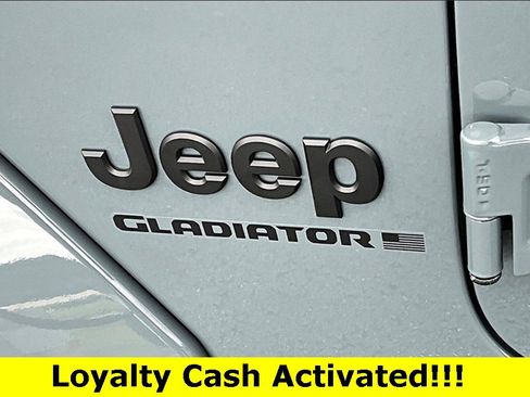 New 2025 Jeep Gladiator Sport image 10