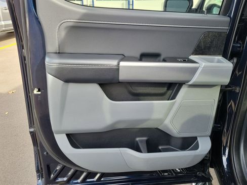 Used 2022 Ford F150 XLT w/ Equipment Group 302A High AWD/4WD image 10