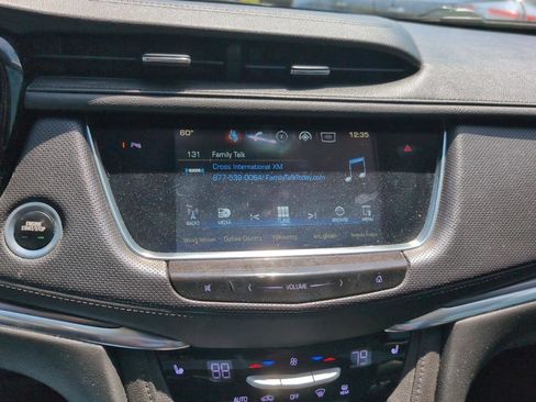 Used 2017 Cadillac XT5 Luxury AWD/4WD image 15