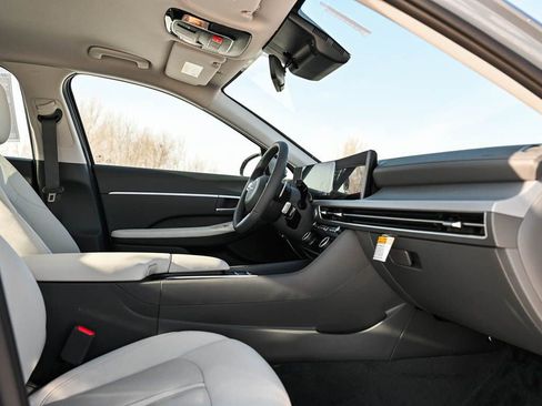 New 2026 Hyundai Sonata SEL image 9