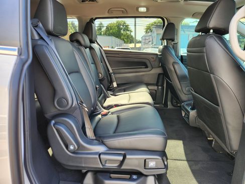 Used 2024 Honda Odyssey Touring image 37