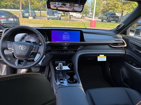 New 2026 Toyota Crown Signia w/ Advanced Technology Package AWD/4WD image 18