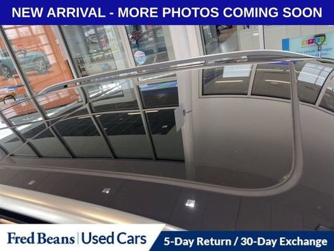 Used 2023 Volkswagen Taos SEL image 5