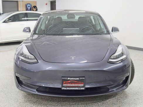 Used 2018 Tesla Model 3 image 6