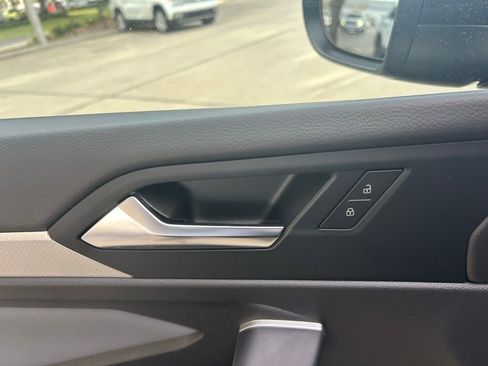 New 2026 Volkswagen Jetta SE image 48