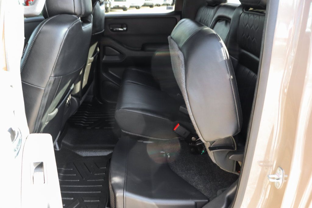 Used 2022 Nissan Frontier PRO-4X w/ Pro-4X Premium Package AWD/4WD image 37