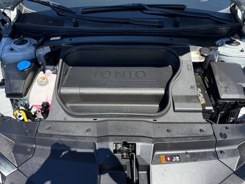 Used 2024 Hyundai Ioniq 6 SEL RWD image 20