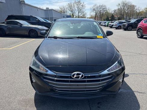 Used 2020 Hyundai Elantra SEL FWD image 2