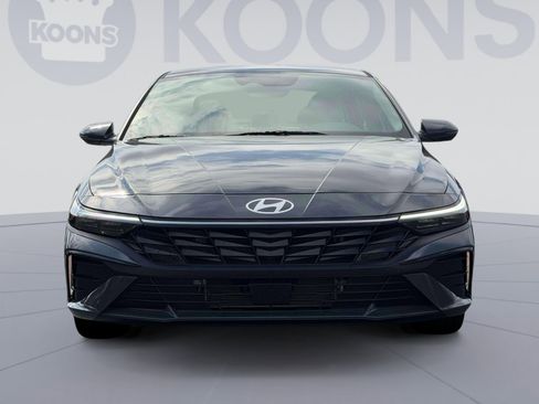 New 2026 Hyundai Elantra Limited FWD image 15